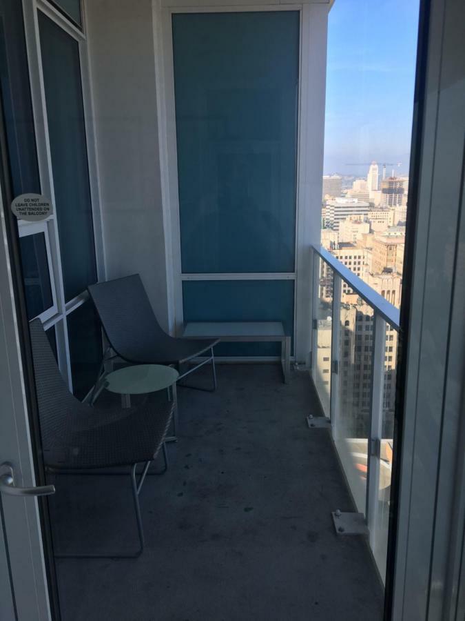 Luxurious Highrise 2b 2b Heart Of Downtown La * Los Angeles